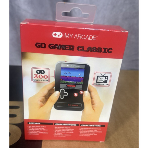 My Arcade Go Gamer Classic Portable Gaming System 300 Games DGUN-3909 NEW - Picture 2 of 2